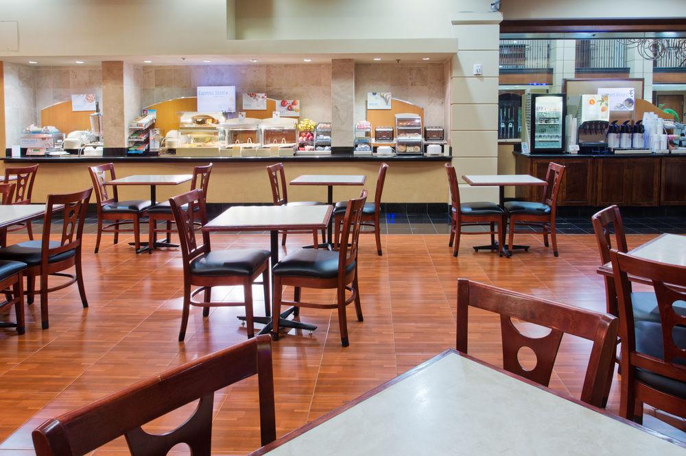 Hotel Express & Dfw Airport North By Ihg