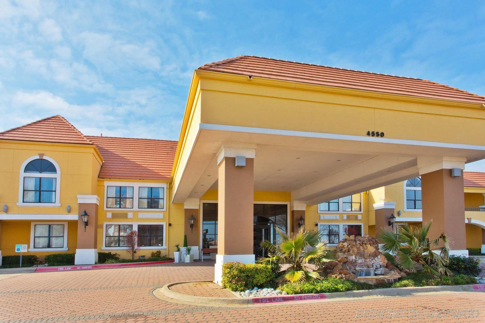 Express & Dfw Airport North By Ihg 3* Irving