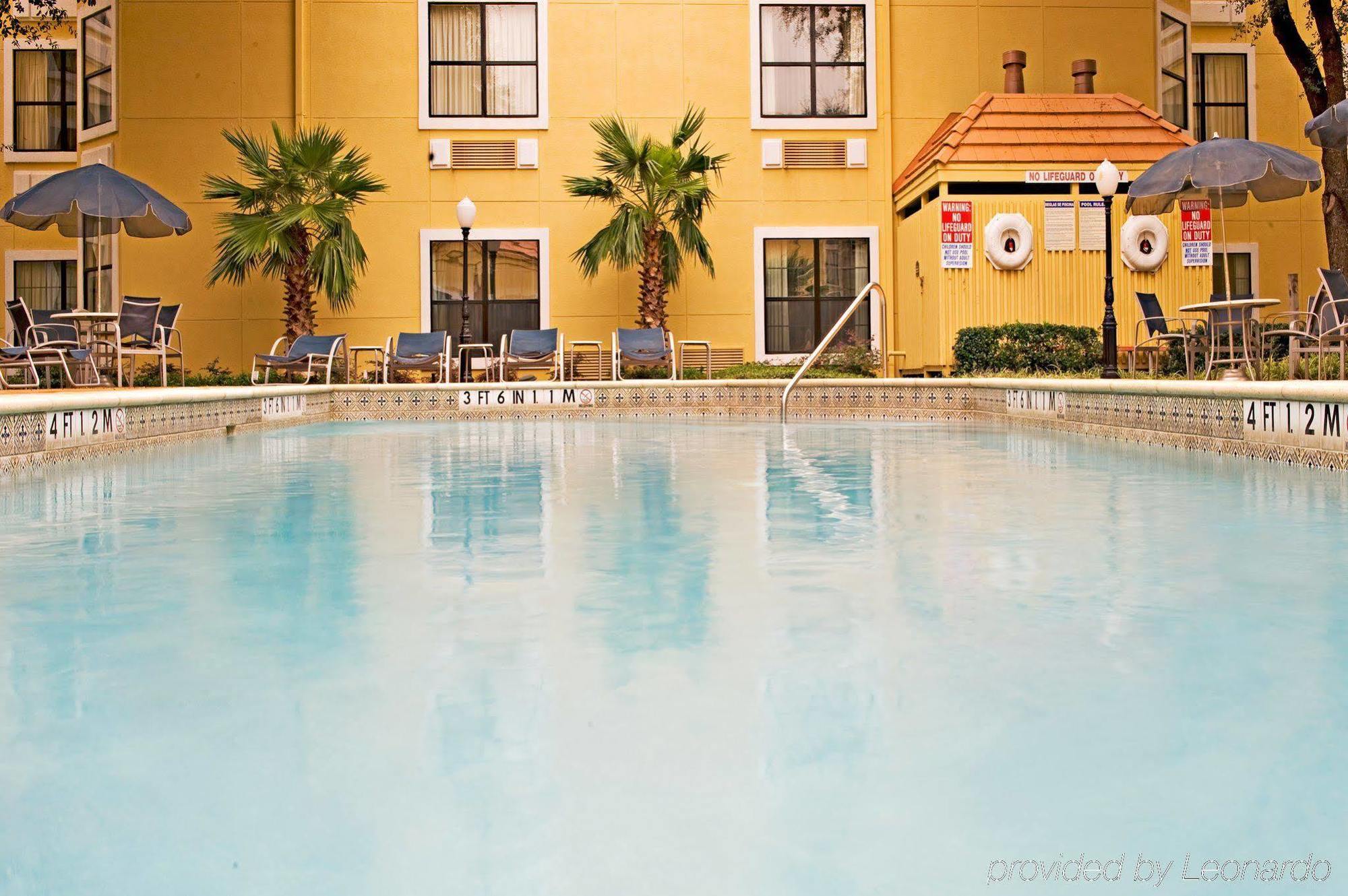 Express & Dfw Airport North By Ihg 3* Irving