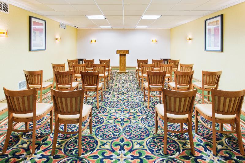 Express & Dfw Airport North By Ihg Hotel Irving