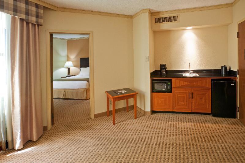 Hotel Express & Dfw Airport North By Ihg Irving