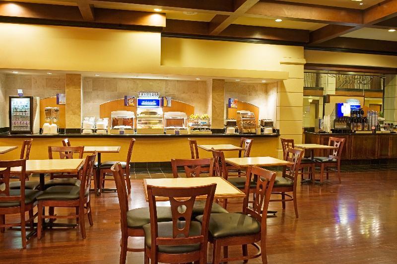 Express & Dfw Airport North By Ihg