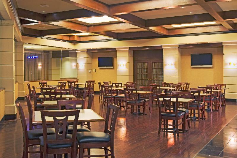 Hotel Express & Dfw Airport North By Ihg Irving